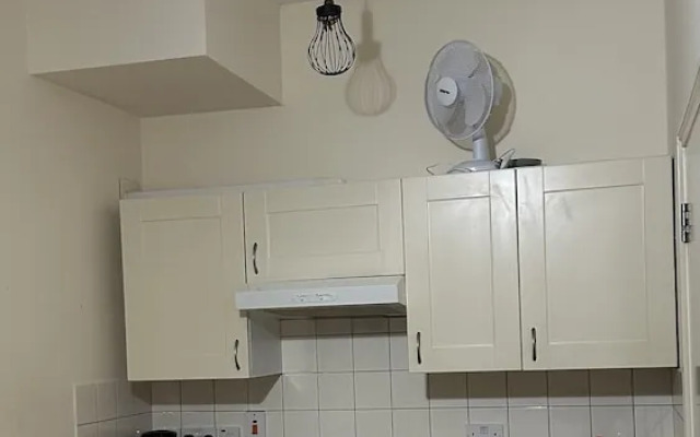 Charming 1-bed Studio in London