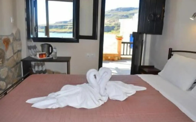 Coral Rooms