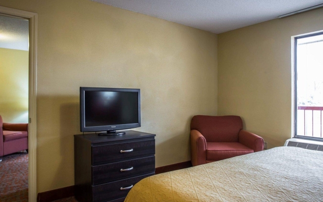 Quality Inn And Suites Monroe