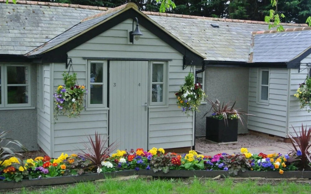 The Crown Pub, Dining & Rooms