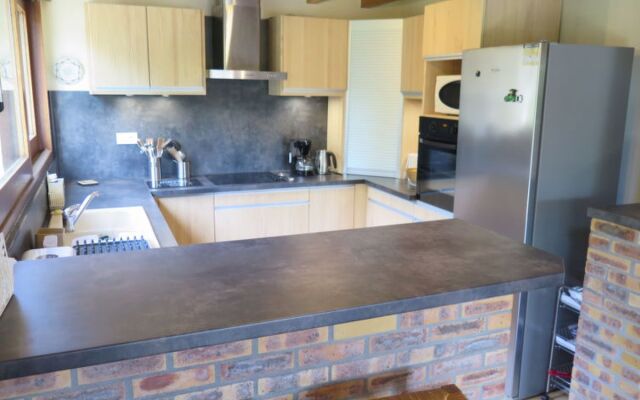 Holiday Home Le Hameau du Point du Jour - LCA190