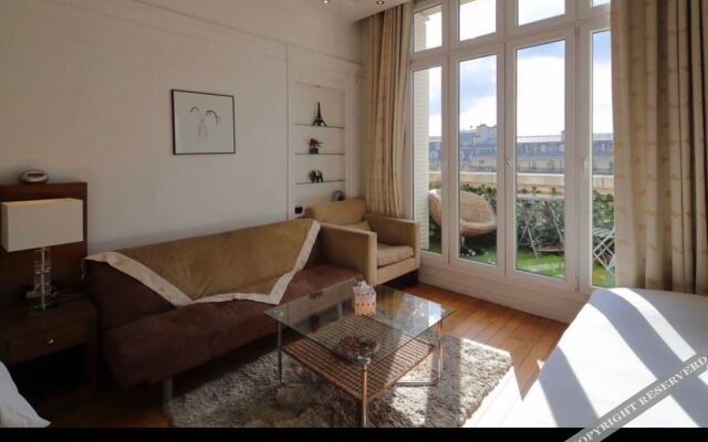 Loft Champs Elysees