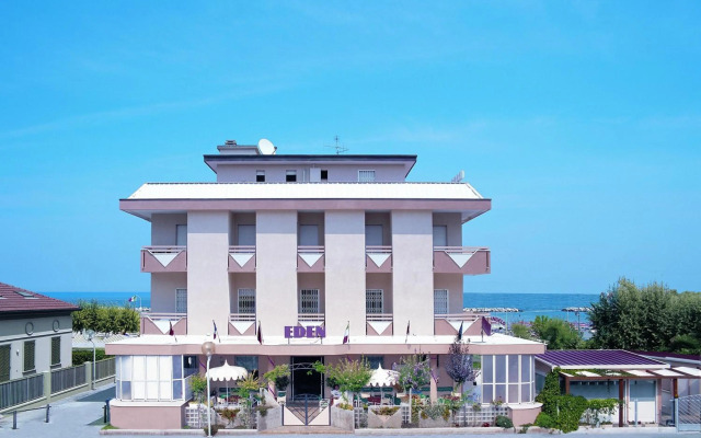Hotel Eden