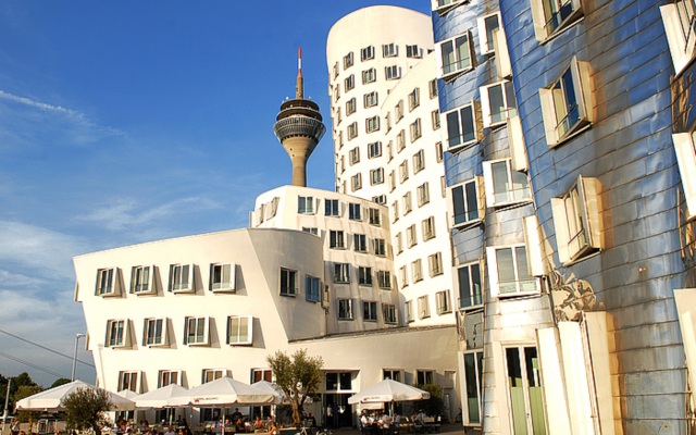 Holiday Inn Dusseldorf - Hafen