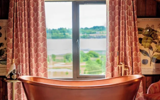 Glasson LakeHouse