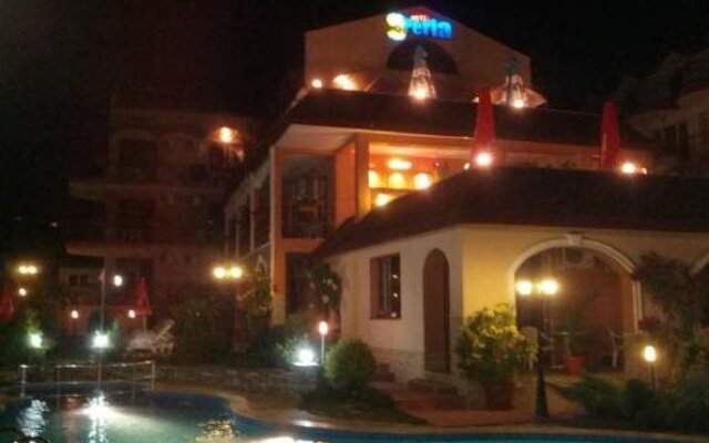 Perla Family Hotel