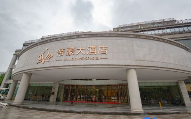 Grand Emperor Hotel