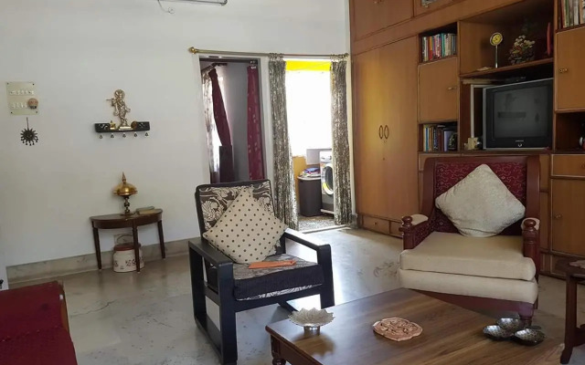 Vamoose Madhumita Homestay