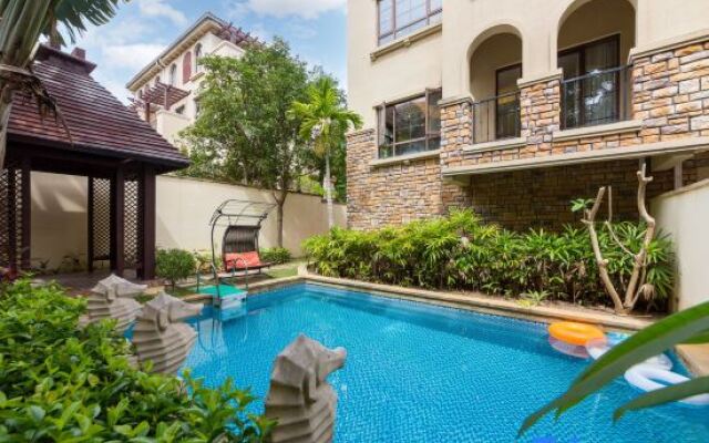 Jingyuan Resort Pool Villa