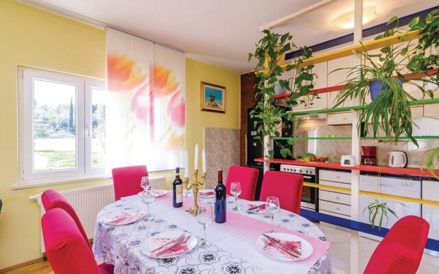 Stunning Home in Radovcici With Wifi and 3 Bedrooms
