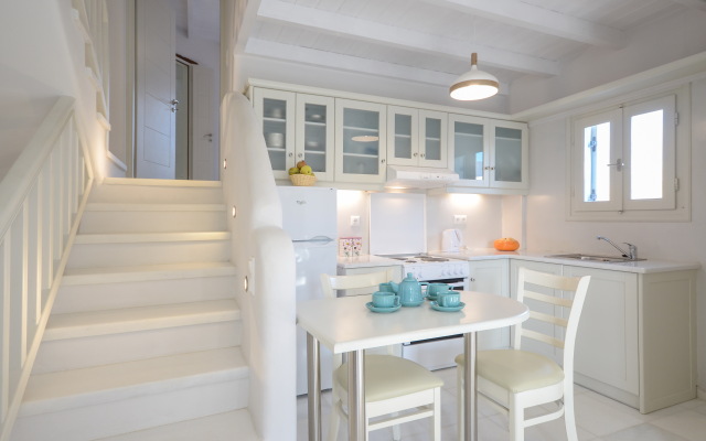 Naxian Queen Luxury Villas & Suites