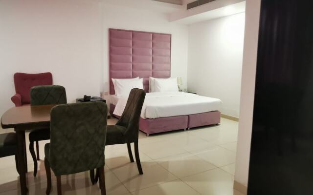 Parkside Plaza Hotel - Muscat