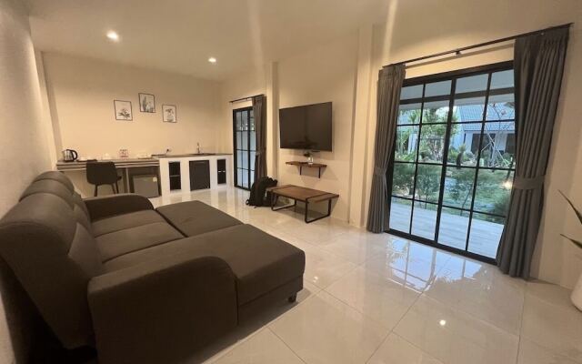 Trat Tara Boutique Hotel