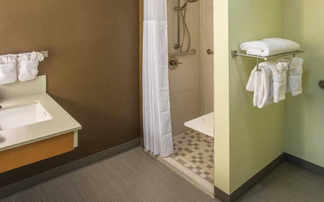 Red Lion Inn & Suites Everett