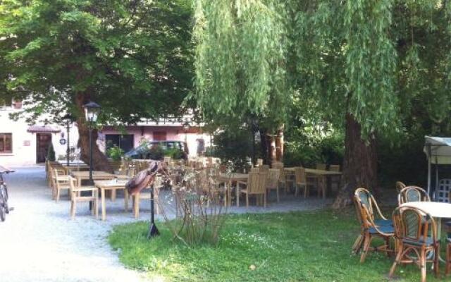 Hotel au Fil de LEau - La Malate