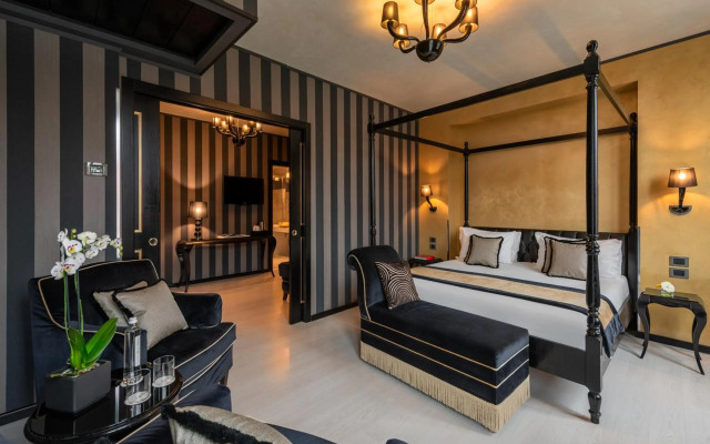 Carnival Palace Hotel