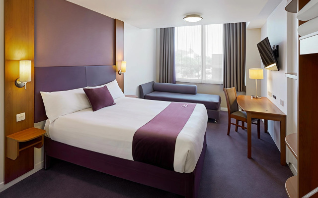 Premier Inn Birmingham South Longbridge Station