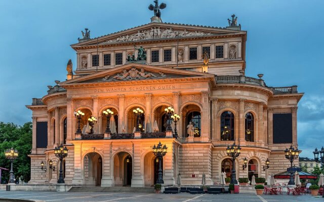 Savoy Hotel Frankfurt