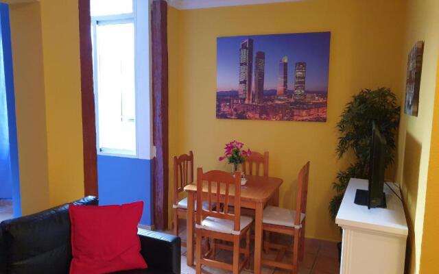 Apartamentos Dana Sol