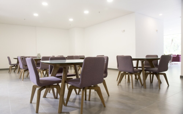 Class Suites By Nomad Guru