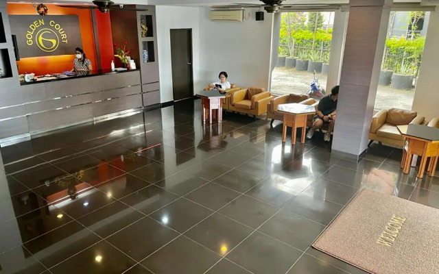 Golden Court Hotel @ Taman Pelangi