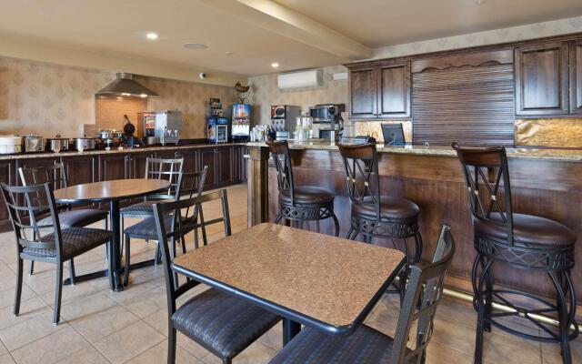 Best Western Plus Grand-Sault Hotel & Suites