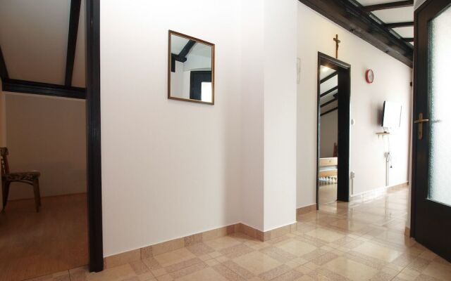 Apartments Dragica 1251