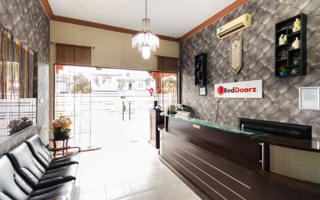 Reddoorz Syariah Near Plaza Medan Fair 2