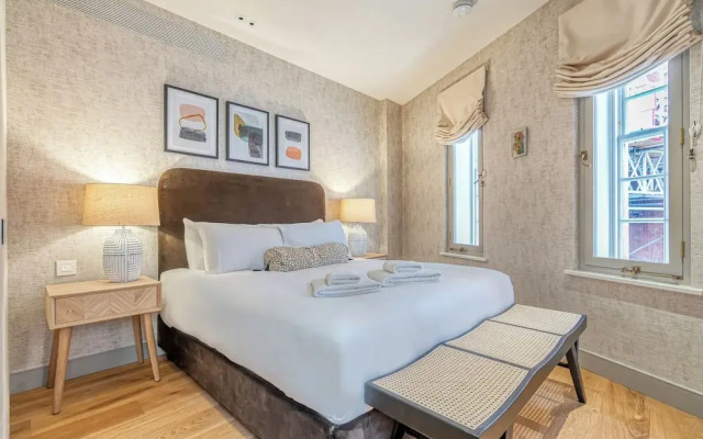 Luxury flats near Big Ben and London Eye