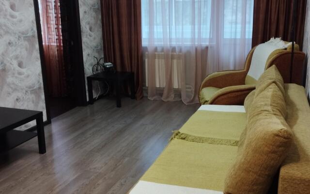 Апартаменты на проспекте Дружбы 52