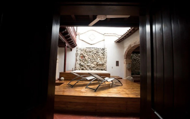 Casa de la Moneda By Nomad Guru