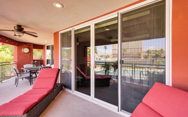Riverfront Bullhead City Condo Near Casinos!