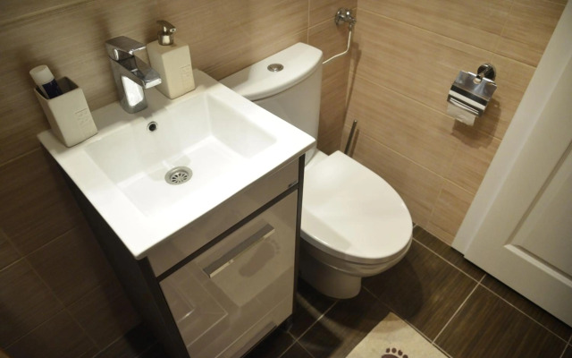 Sara-mala Apartments