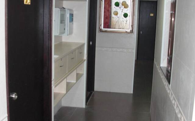 Dynasty Commercial Hotel