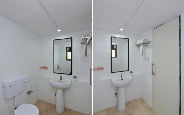 Capital O 22124 Hotel Lotus Residency