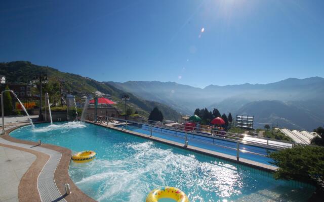 Chun Jing Hillview Villa