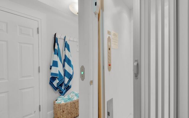 Emerald Coast Cabana