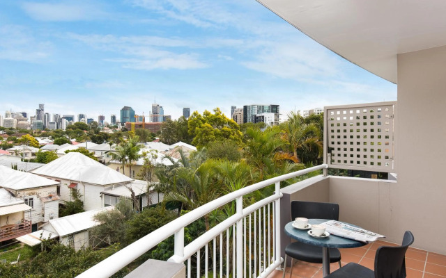 The Wellington Apartment Hotel