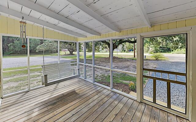 612sunny 2 Bedroom Home