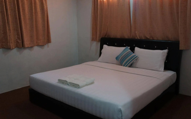 OYO 90037 The 7 Lodge Tambunan