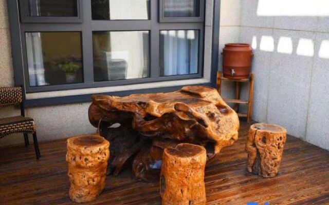 Shu Yi Shu Er B&B（Dalian Nanshan Road Shop）