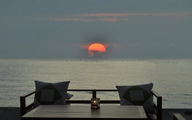 Nugraha Lovina Seaview Resort & Spa