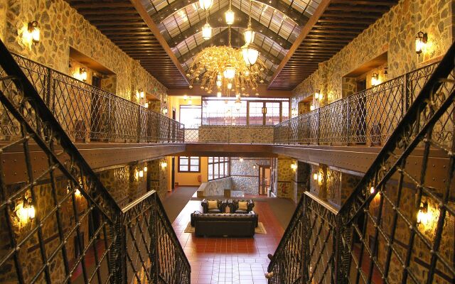 Hotel Kaimak Inn