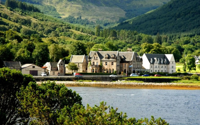 Ballachulish Hotel