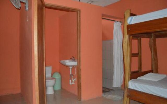 Hotel Comedor Los Cocos