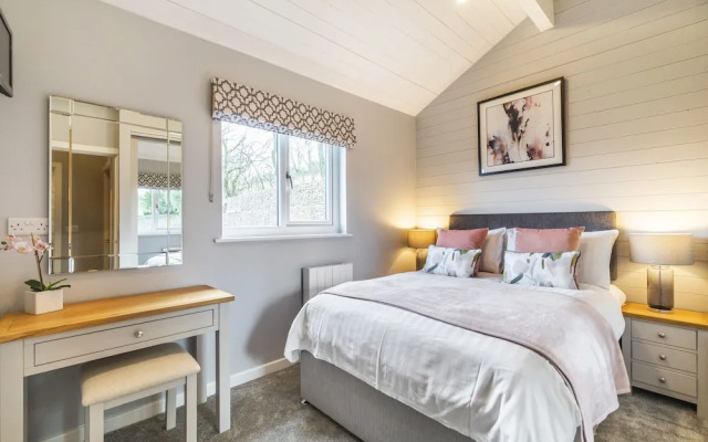 Throstle Nest Farm Lodges