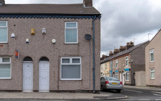 Lux Apartments 4 Bedroom House Molyneux