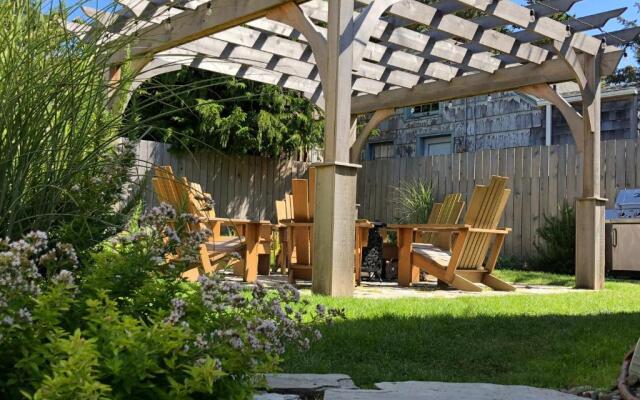 Inn at Haystack Rock