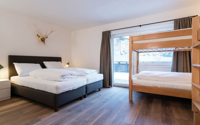 Quaint Chalet in Saalbach-Hinterglemm with Private Sauna