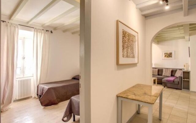 Three Bedroom Apartment Campo Dei Fiori